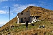 Autunnale in CIMA MENNA (2300 m) da Zorzone ad anello con discesa dal Chignol d’Arale il 25 ott. 2018- FOTOGALLERY